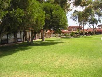 Goolwa Riverport Motel Exterior photo